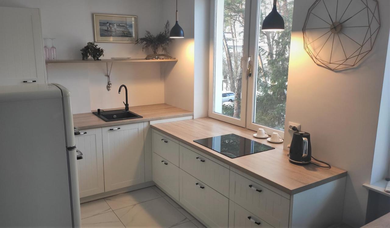 Jurata Pod Sosnami Apartment Luaran gambar