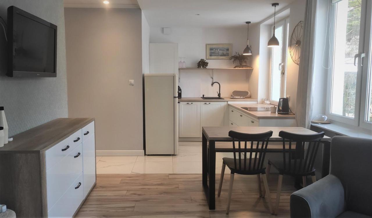 Jurata Pod Sosnami Apartment Luaran gambar